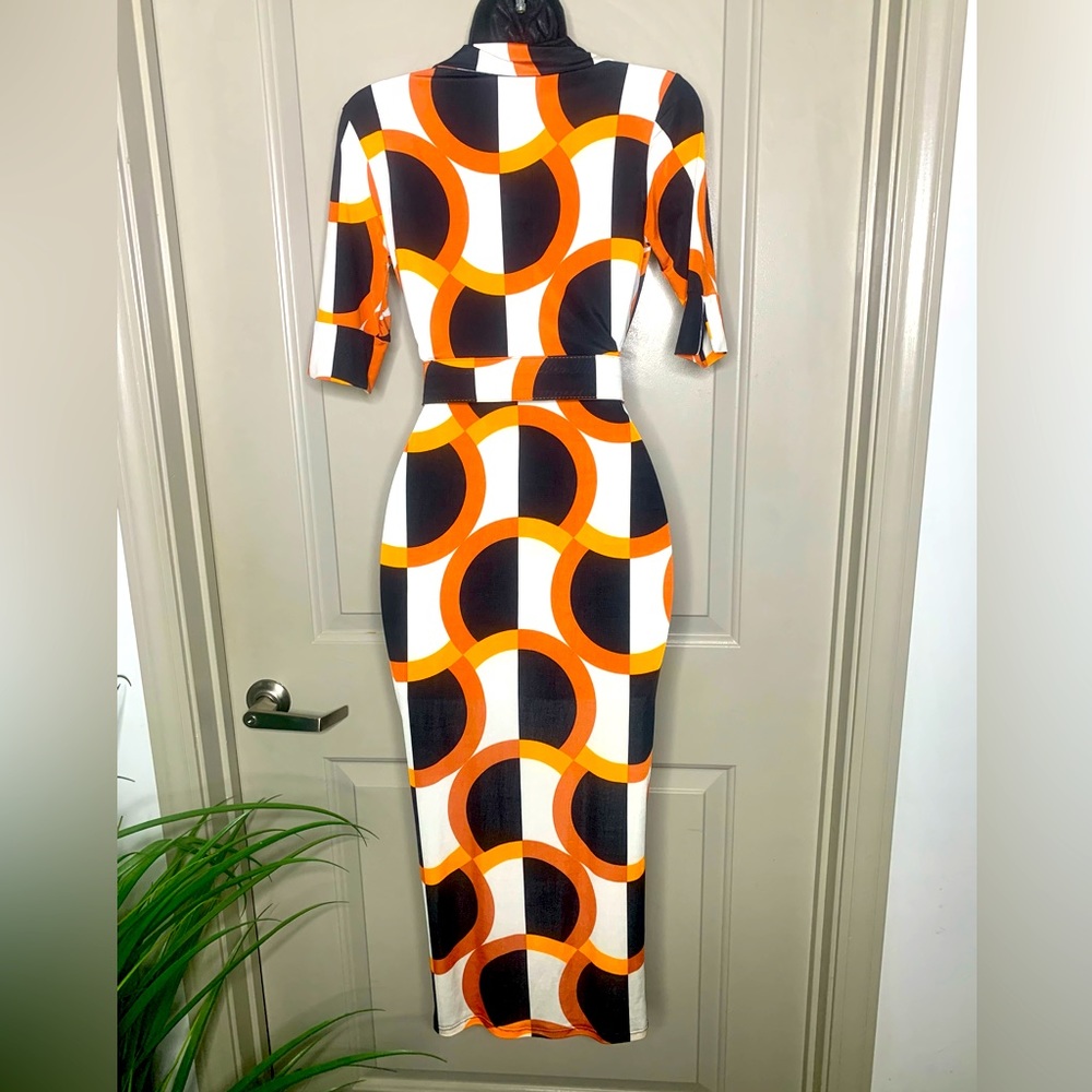 NEW‼️ ‘Groovy Gal’ 70’s Midi Dress - Picture 7 of 7